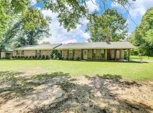 219 Ward Rd, Florence, MS 39073