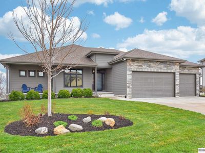 10504 Windward Ave, Papillion, NE, 68046