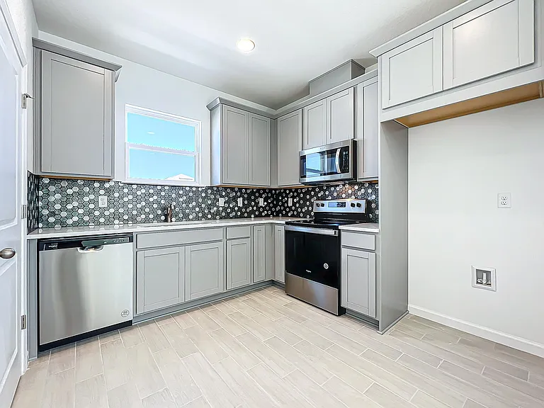 5358 Lake Virginia St #A — Photo 16