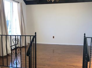 987 Hylan Blvd, Staten Island, NY 10305