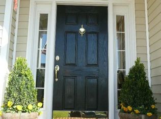 14600 Waters Shore Dr, Midlothian, VA 23112