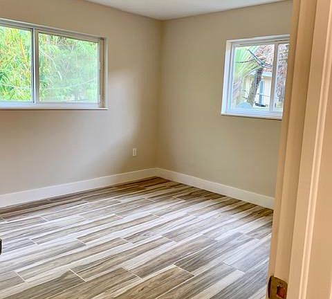 5th image of 1335 15th St APT 6