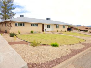 3808 Hillcrest Dr, El Paso, TX 79902