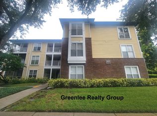 10020 Strafford Oak Ct APT 923, Tampa, FL 33624