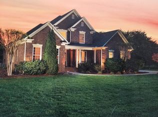 7805 Charles Place Dr, Kernersville, NC 27284