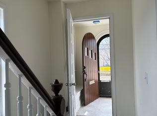 31 E Passaic St, Maywood, NJ 07607