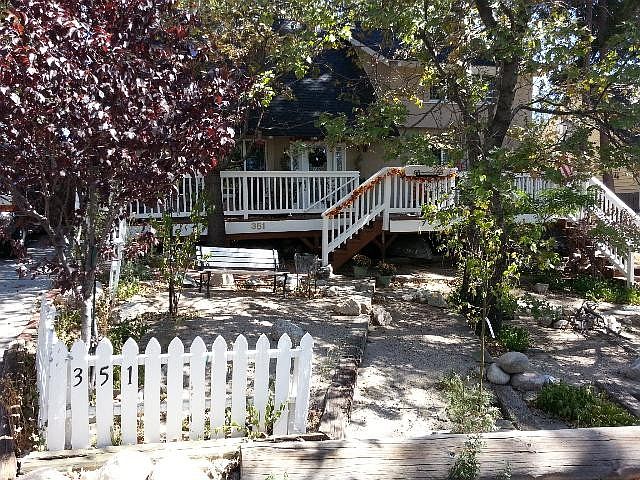 1st image of 351 Heliotrope Dr