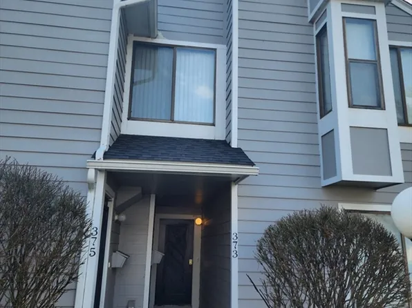 373 Nassau Dr Unit 373, Springfield, MA 01129