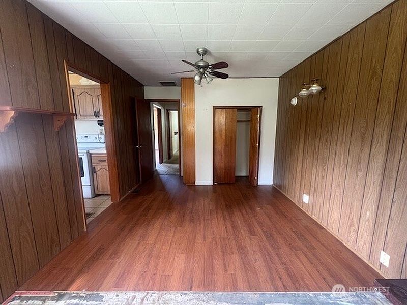 5th image of 38211 SE 85th Street