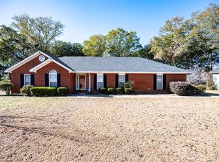221 Spring Lake Dr, Leesburg, GA 31763