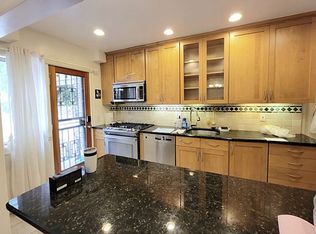 67-54 Selfridge St #1, Forest Hills, NY 11375