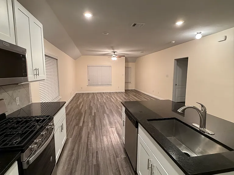 6156 Bell Springs St — Photo 10