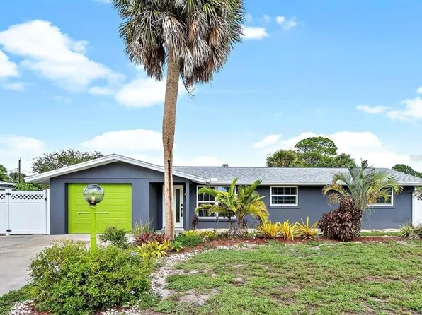 7355 Cass Cir, Sarasota, FL 34231