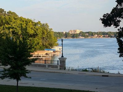1405 Oakwood Dr, Albert Lea, MN, 56007