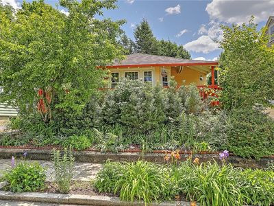 102 Edgehill Rd, Providence, RI, 02906