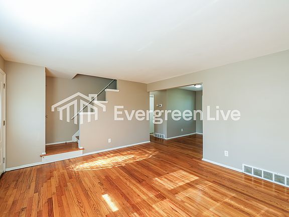 3rd image of 9199 Coogan Dr