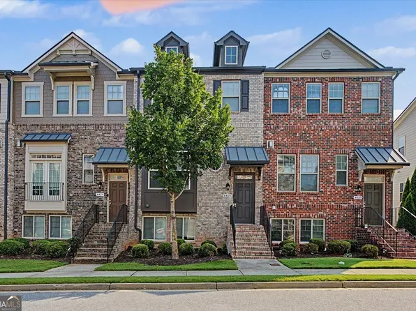 4469 Dunblane Ave, Sugar Hill, GA 30518