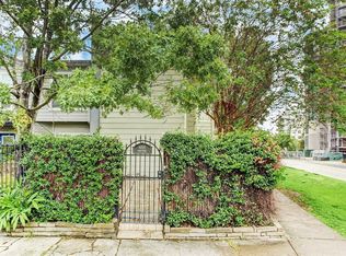6310 Arnot St, Houston, TX 77007