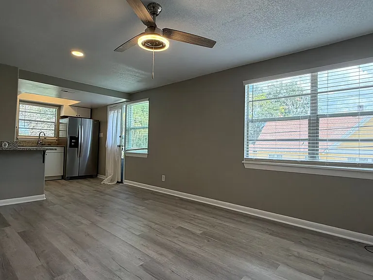 101 W Lemon St #3 — Photo 7