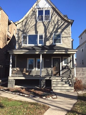 1st image of 3577 N Milwaukee Ave #1