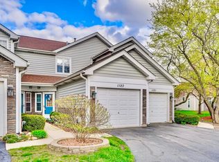 1123 Regency Ct, Schaumburg, IL 60193