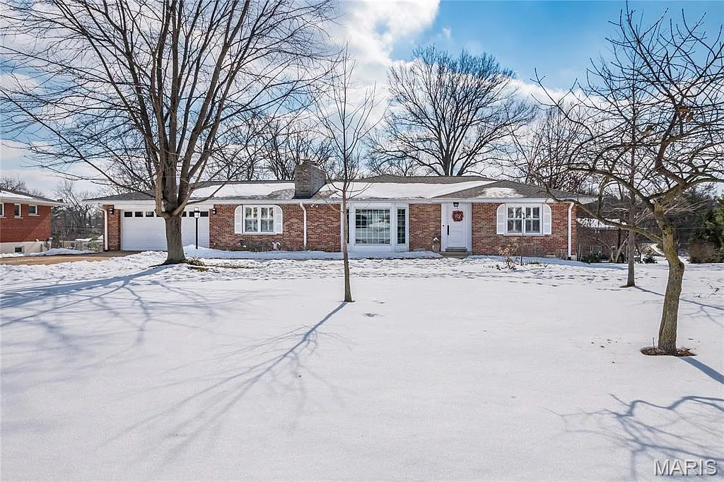 10748 Leebur Dr photo 1