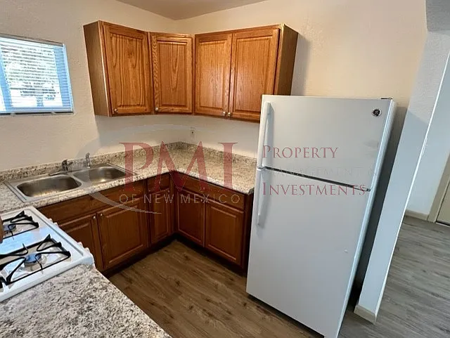 954 Augustine Avenue #3 — Photo 9