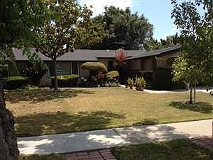 2nd image of 1814 W Lullaby Ln