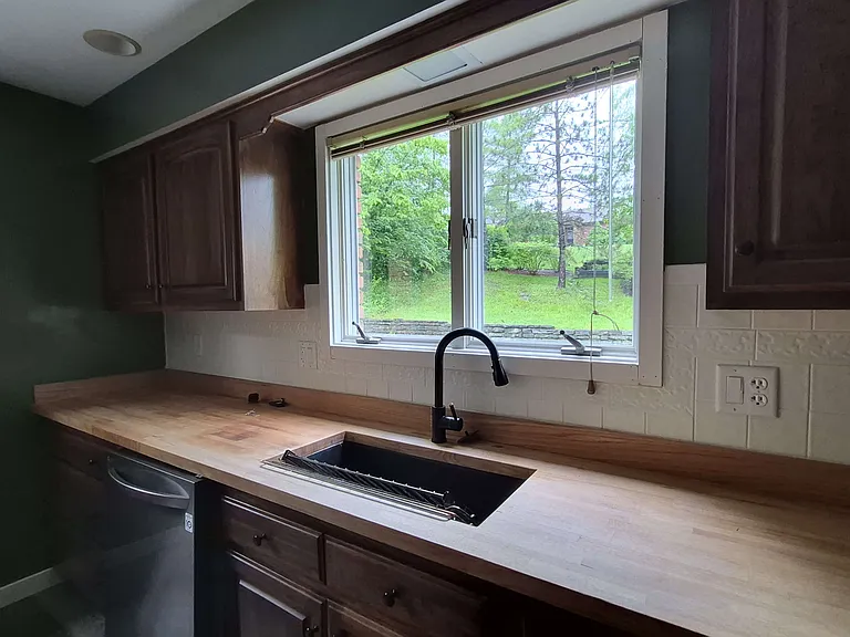6881 Walnut Creek Ct — Photo 12