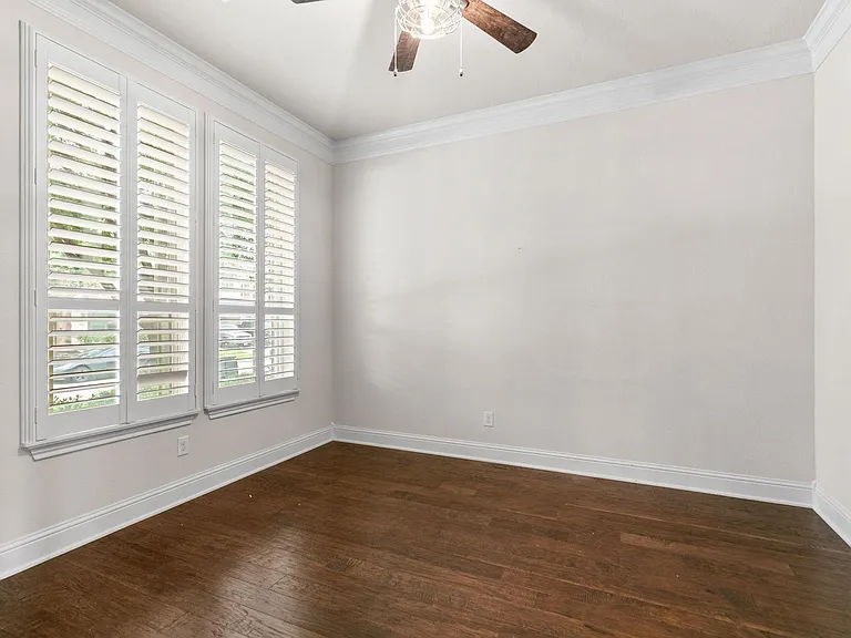 18900 N Bee Cave Springs Cir — Photo 6