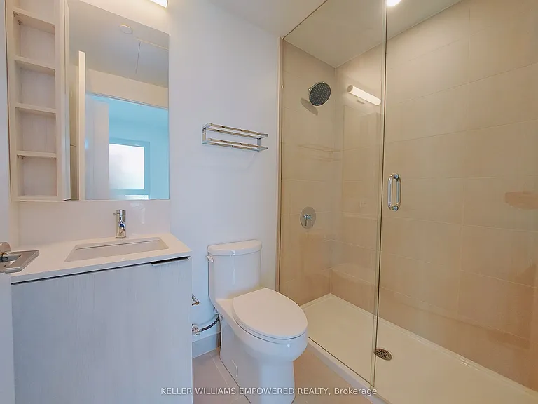 7890 Jane St #5109 — Photo 8