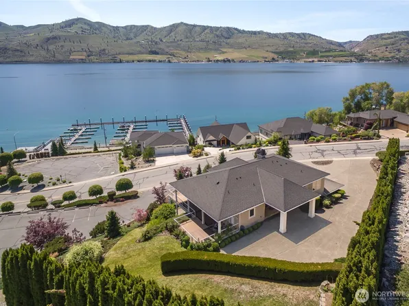 102 Crystal Drive, Chelan, WA 98816