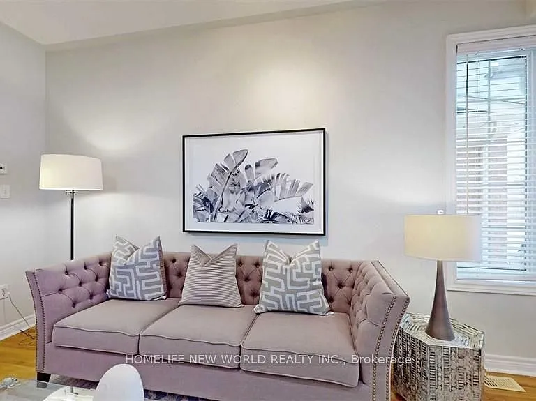 52 Mantle Ave — Photo 6