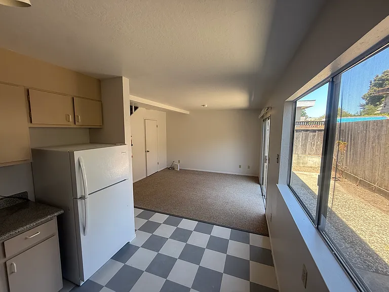 816 Riverside Ave #2 — Photo 5