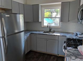 36 Elm Ave, Glen Cove, NY 11542