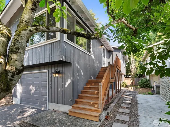 12026 40th Avenue NE, Seattle, WA 98125