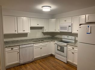87 Brentwood Dr, Wallingford, CT 06492