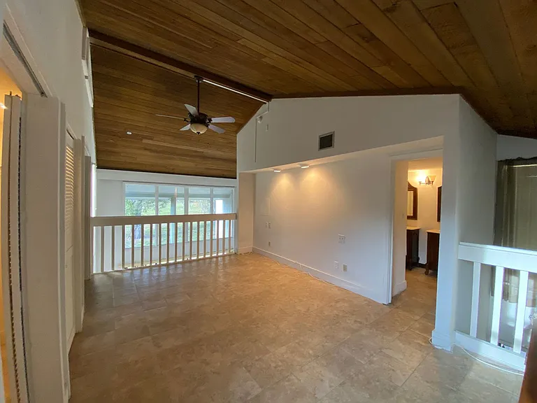 2010 Corner Lake Dr #1 — Photo 9