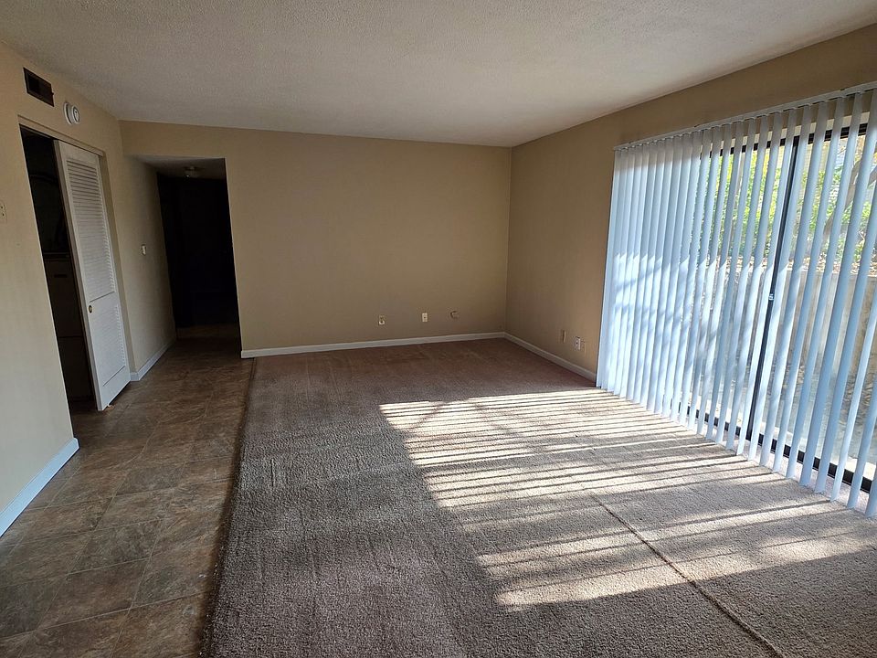 1st image of 137 N 45th St APT 3