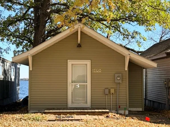 13328 S Templar Dr, Orleans, IA 51360