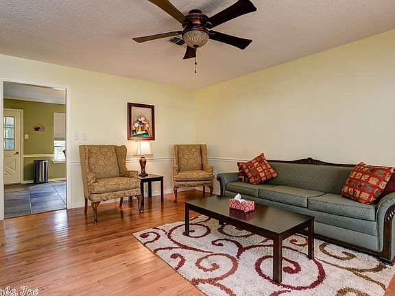 3rd image of 6401 Rolling Hills Dr