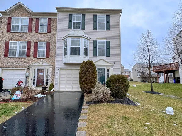 450 Terrace Dr, Quakertown, PA 18951