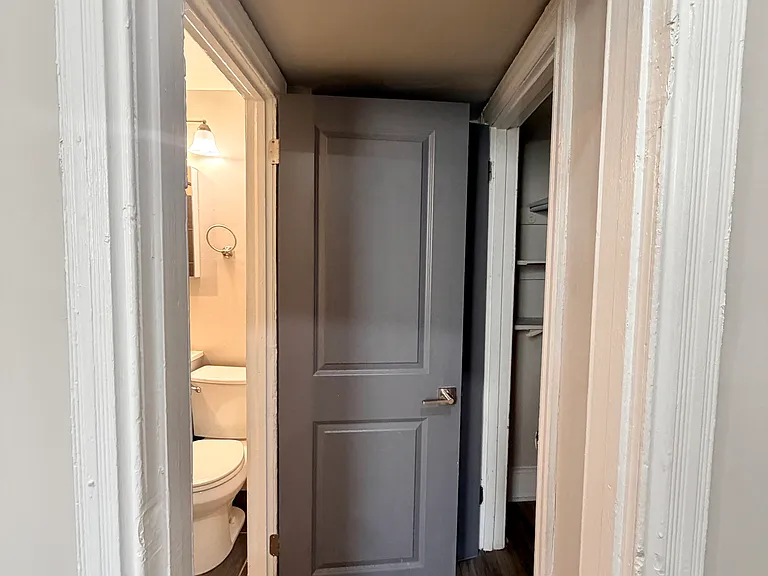 227 S 41st St #H — Photo 28