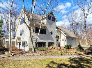 30 Burdick Hill Rd, Ithaca, NY 14850