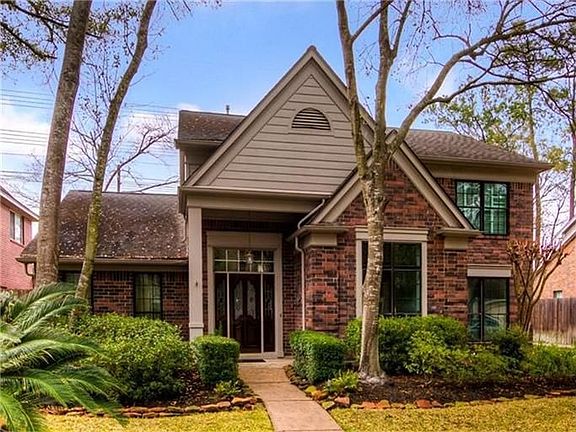 2nd image of 15723 Hermitage Oaks Dr