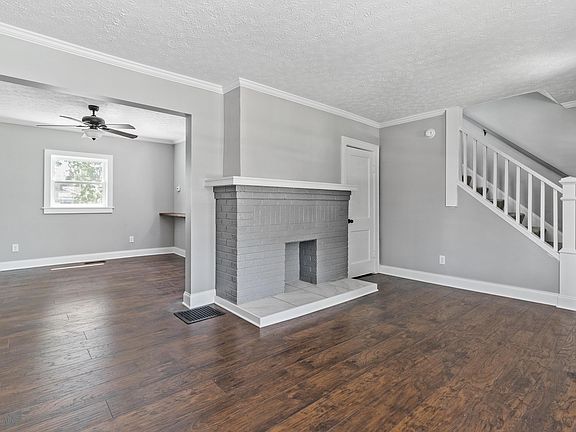 4th image of 747 Hanford St