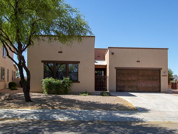 4th image of 8313 N Mountain Stone Pine Way
