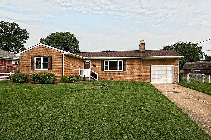 1st image of 26 Lewallen Dr