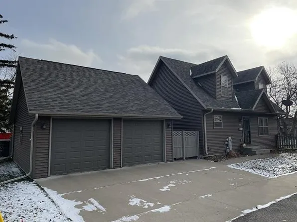 1515 South CHESTNUT AVENUE, Marshfield, WI 54449