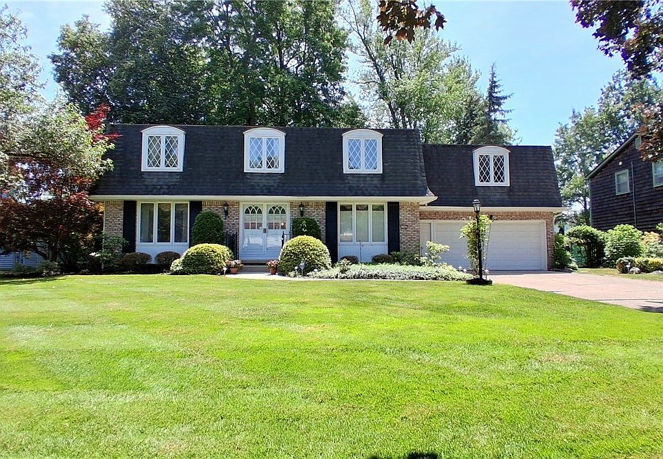 1st image of 123 Woodshire S
